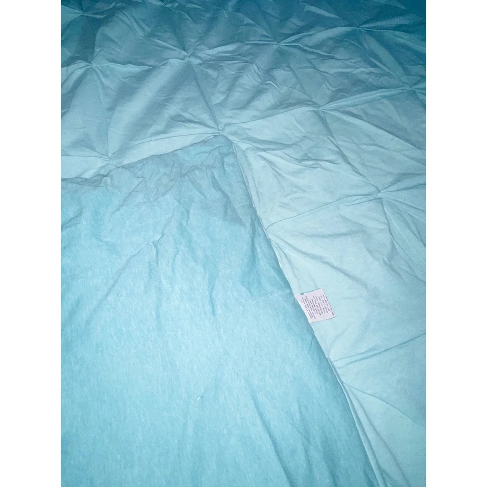 Room Essentials Pintuck Comforter Set Full Queen Aqua Mint 4 Pc W/2 Boho Pillows